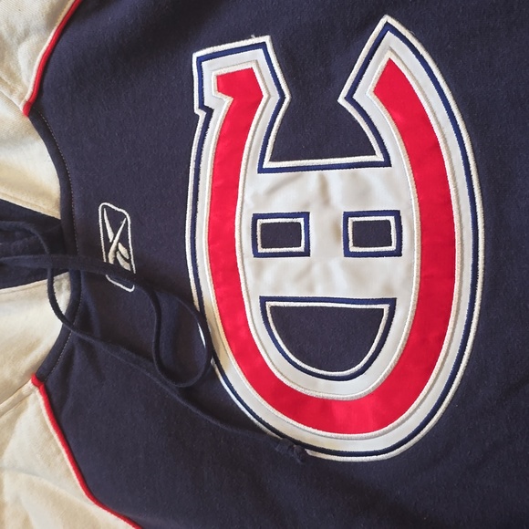 Montreal Canadian Reebok Hoodie Size Medium - Picture 2 of 4